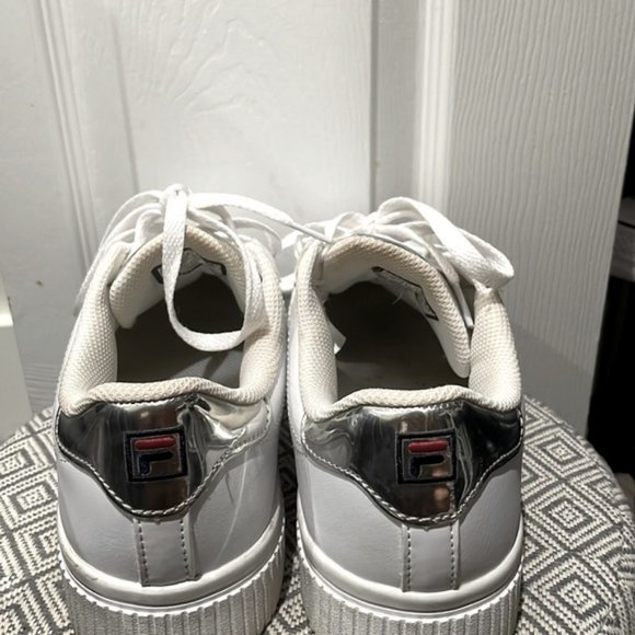 Fila Panache White and Silver Sneaker Sz 7 - Picture 4 of 16